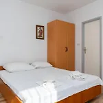Zoran 아파트 *